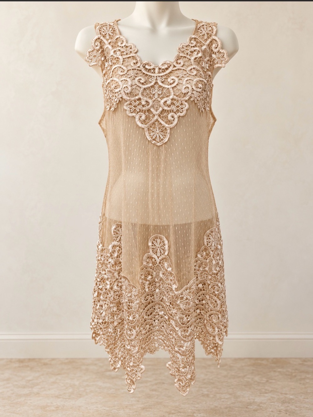 Anthropologie RYU sheer Cream Lace Detail Top size M